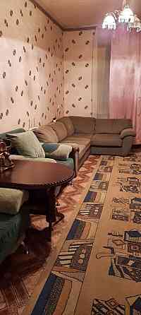 сдам 2х комн квартиру в киев. р-не, ж/д вокзал, хорошая, есть все, и вода. Донецк