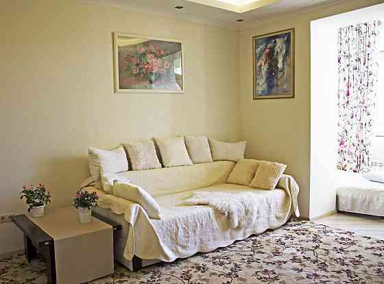 Сдается 2-х комнатная квартира в Ворошиловском районе по улице Щорса, Изумруд Донецк