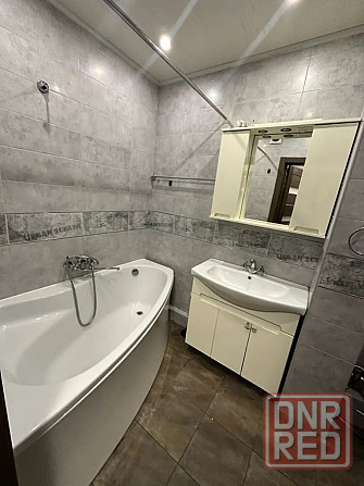 Однокомнатная квартира в Куйбышевском р-не, площадь Бакинских Комиссаров. Донецк - изображение 1