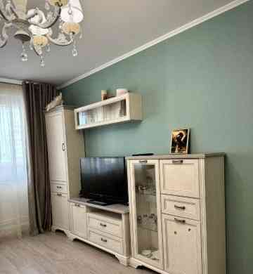 Предлагается в аренду 2-х комнатная квартира, пл. Конституции Ворошиловский рн.5/9 этаж Донецк