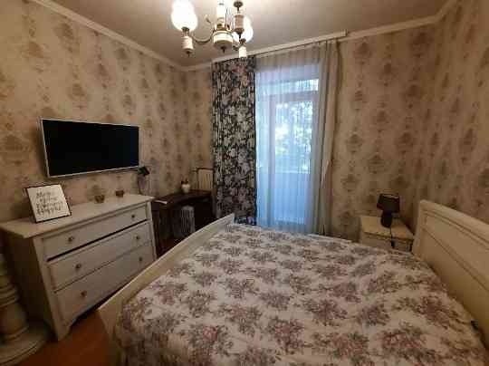 Сдается 2х-комнатная квартира в центральной части Ворошиловского района (ориентиры: пл. Ленина, б-р Донецк