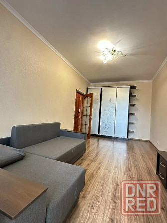 Сдается 1-комнатная квартира в центральной части Калининский р-н (ориентиры: СпортМакс, ОблГАИ) Донецк - изображение 1