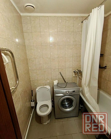 Сдаю однокомнатную квартиру 35 м² 4 этаж . город Донецк, Пролетарский район ориентир Щетинина Донецк - изображение 3