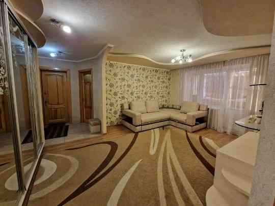 Сдаётся двухкомнатная квартира в Пролетарском районе, ориентир рынок Объединённый. Донецк