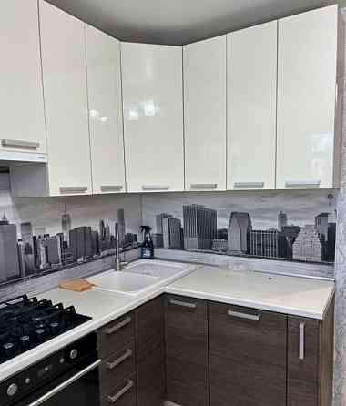 Ориентир: Центр Славянской Культуры Площадь: 47 м2 Донецк