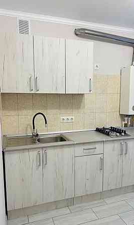 Ориентир: Ул.Красноармейская 84 Площадь: 40 м2 Этаж: 3 Донецк