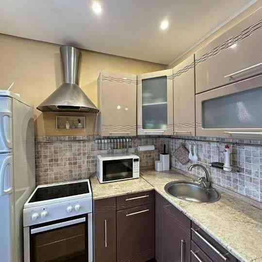 Сдаю 1-к квартиру в Калининском районе на ул. Цусимской. Донецк