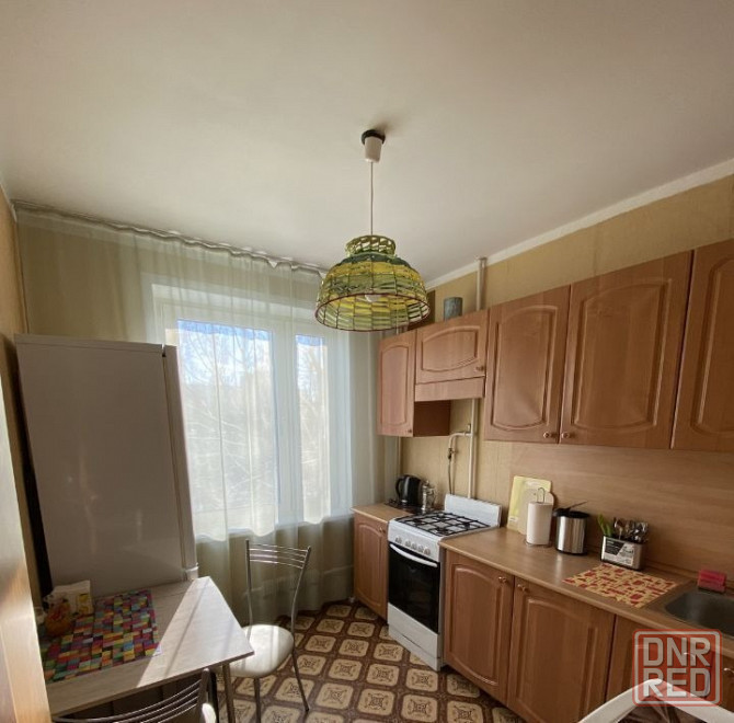 сдаю однокомнатную квартиру в центральном районе города Донецка, Ворошиловский район Донецк - изображение 2