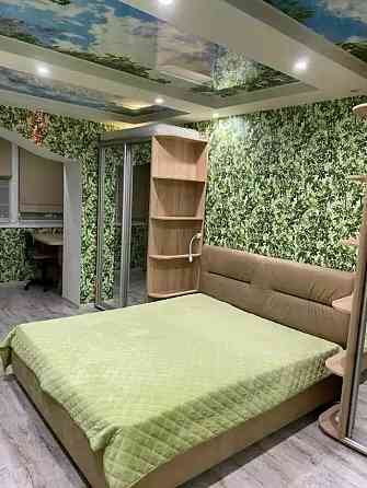 Сдается 2-комнатная квартира 71 кв. м Район: Киевский Донецк