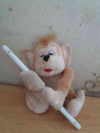 Продам игрушку обезьяна на шесте Донецк