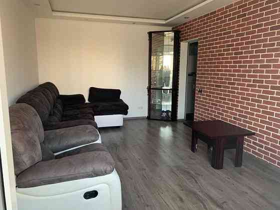 Продажа 2-комнатной квартиры в Ворошиловском районе, Комсомольский проспект. Донецк