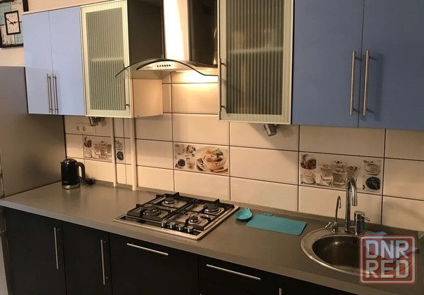 Сдам квартиру на Красном рынке Макеевка - изображение 1