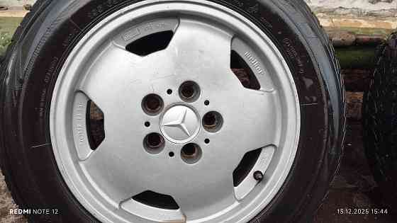 Продам комплект колёс Донецк