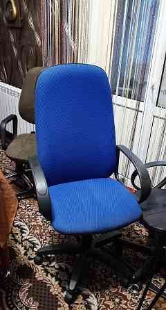 Крeслo руководителя. Текстиль, сетка. Донецк