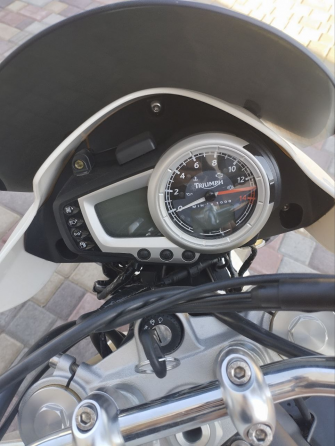 Продам Triumph street triple 675 куб Старобешево