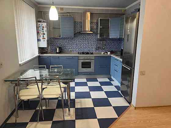 Продам квартиру Волноваха