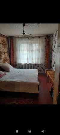 сдам 2 к.кв. ленинский р. голубые 1 ленинск.пр. 30000 р горячая холодная постоянно. . Донецк