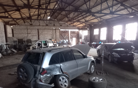 Продам производственное помещение и территорию с предприятием или без Енакиево