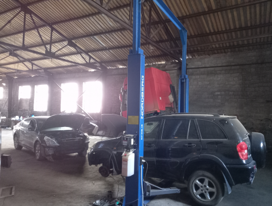 Продам производственное помещение и территорию с предприятием или без Енакиево