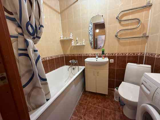 Продажа 3х Ком.Кв. в Ленинском районе Донецка - Пр. Ленинский 12 -Цирк Космос ! Документ Готовы ! Донецк