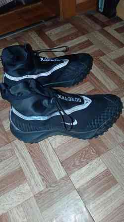 Продам кроссовки Nike Макеевка
