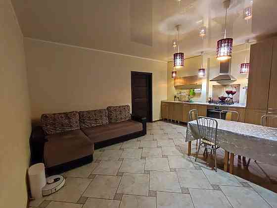 Калининский р-н. Парк Гулливер по бул.Шахтостроителей. 2 комнаты 30000 мес Донецк