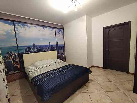 Калининский р-н. Парк Гулливер по бул.Шахтостроителей. 2 комнаты 30000 мес Донецк