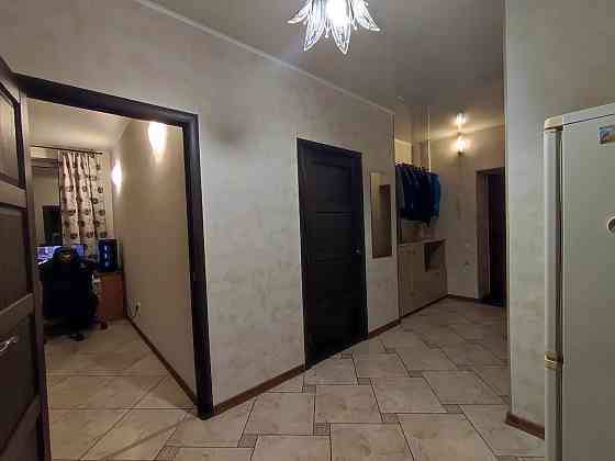 Калининский р-н. Парк Гулливер по бул.Шахтостроителей. 2 комнаты 30000 мес Донецк