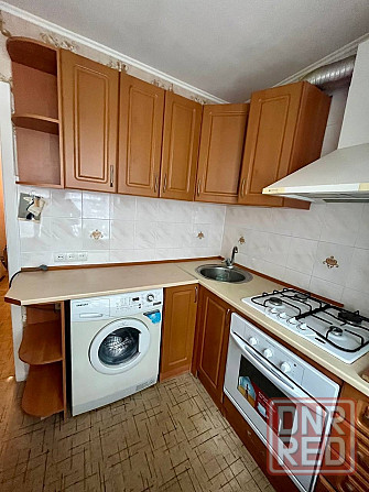 Сдам 2х комнатную квартиру. 14000 руб цена. Ленинский р-н. ул Аравийская Донецк - изображение 1