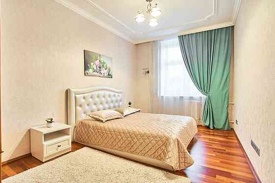 Сдаю 2-х комнатную квартиру в Ворошиловском р-не, площадь Ленина Донецк