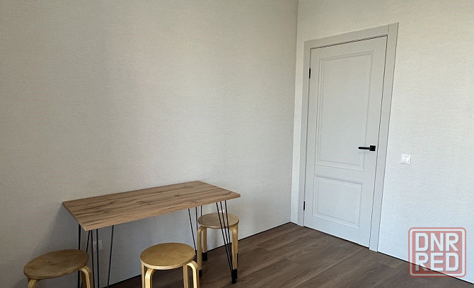 Сдаётся евродвушка. Ближе к 23 мкр Подойдёт для семьи без детей. Мариуполь - изображение 1