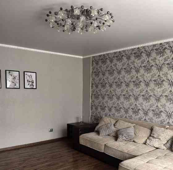 Двухкомнатная квартира в Куйбышевском р-не, площадь Бакинских Комиссаров. Донецк