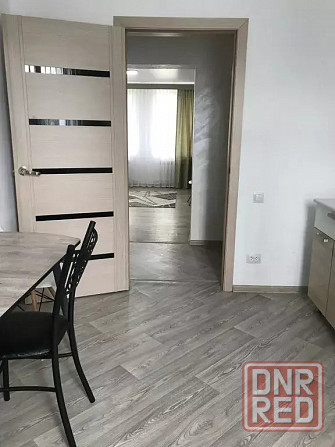 Однокомнатная квартира в Буденновском р-не, ул. Октября. Донецк - изображение 2