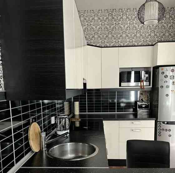 Сдам 2комнатную квартиру с хорошим ремонтом в Ленинском районе Донецк