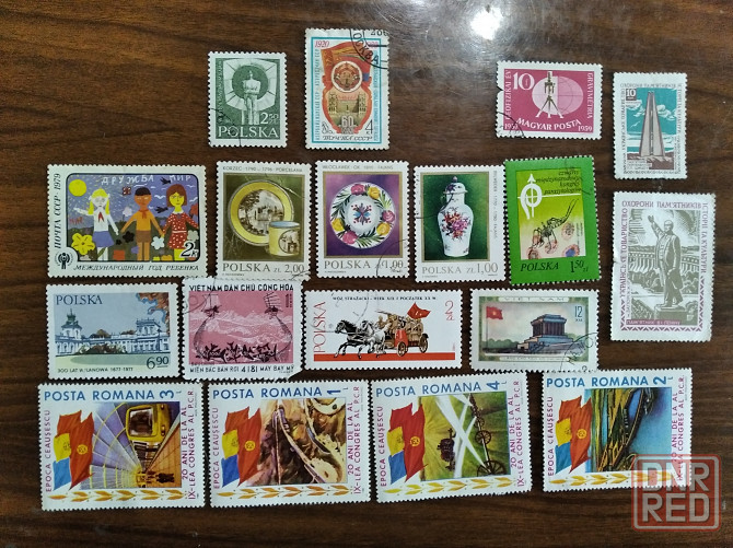 Марки почтовые. Макеевка - изображение 7