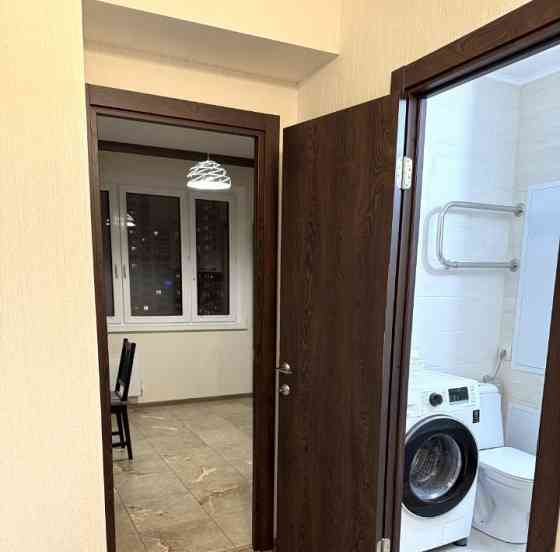 Сдаю однушку в Ворошиловском районе Донецка на театральном проспекте. Донецк