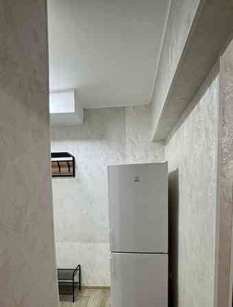 сдаю однушку на бульваре шахтостроителей Донецк