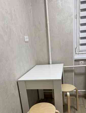 сдаю однушку на бульваре шахтостроителей Донецк