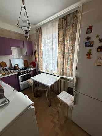 Продам Двухкомнатную Квартиру Ясиноватая