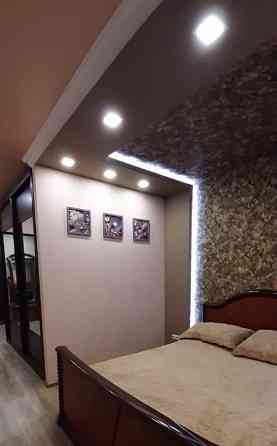 Сдаю трехкомнатную квартиру по ул. Независимости, Будённовский район Донецк