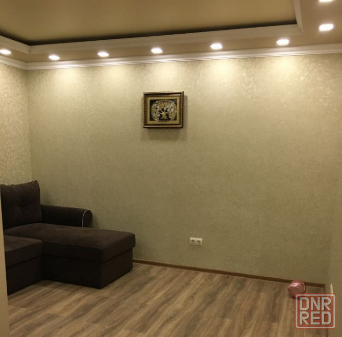 Сдаю трехкомнатную квартиру по ул. Независимости, Будённовский район Донецк - изображение 2