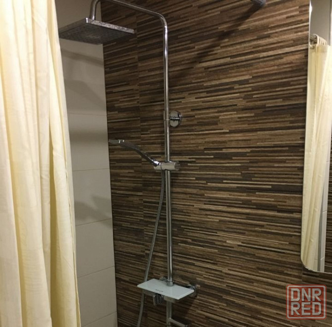 Сдаю трехкомнатную квартиру по ул. Независимости, Будённовский район Донецк - изображение 9