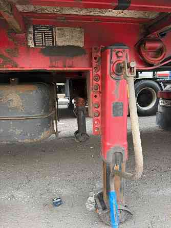 Продам полуприцеп Макеевка