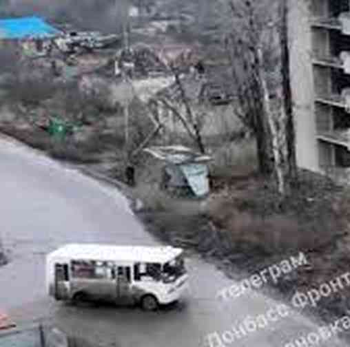 Хотит школу взять в плен Донецк