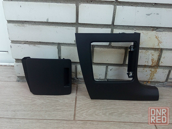 Накладка на порог от VW Polo hatchback (5-го поколения) Донецк - изображение 2