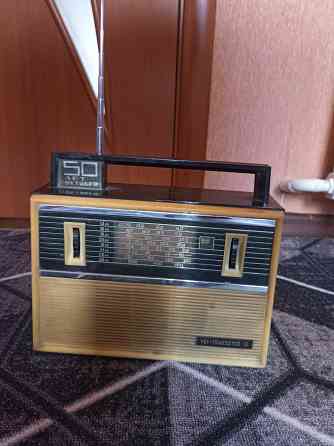 Продам радиоприемник Макеевка