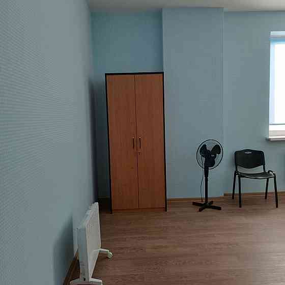 Сдам 2-х комн 100 м² в Новострое. Накопительный бак с насосом Всё необходимое есть Паркинг Консьерж Донецк