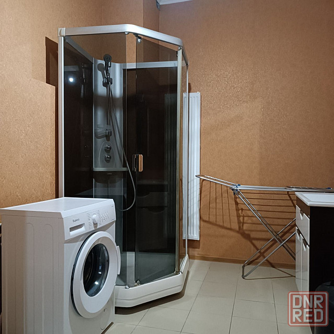 Сдам 2-х комн 100 м² в Новострое. Накопительный бак с насосом Всё необходимое есть Паркинг Консьерж Донецк - изображение 2