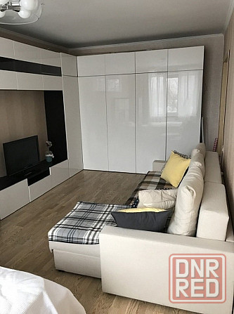 Сдаётся 1-комнатная квартира Ориентир: ул. Краснофлотская, район: Калининский, г. Донецк Донецк - изображение 1