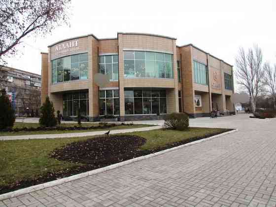 Сдам 3000 м ² в торговом центре! СиТи, ул. Артёма. Центр! Большая Парковка! Ремонт. Донецк